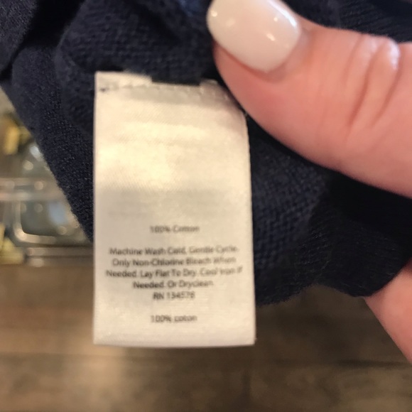 Vineyard vines boy’s sweater - Picture 4 of 4